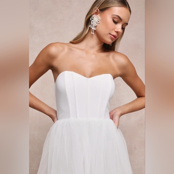 Lulus Exquisite Enchantment White Tulle Tiered Strapless Gown S Wedding Party - Picture 3 of 9